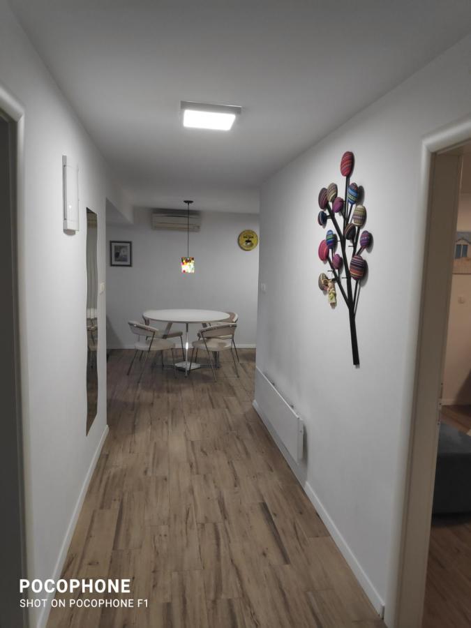 Garden Apartment Vanya スプリト エクステリア 写真