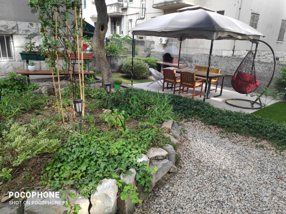 Garden Apartment Vanya スプリト エクステリア 写真