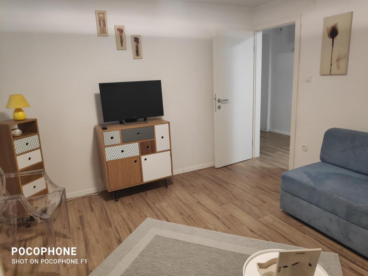 Garden Apartment Vanya スプリト エクステリア 写真
