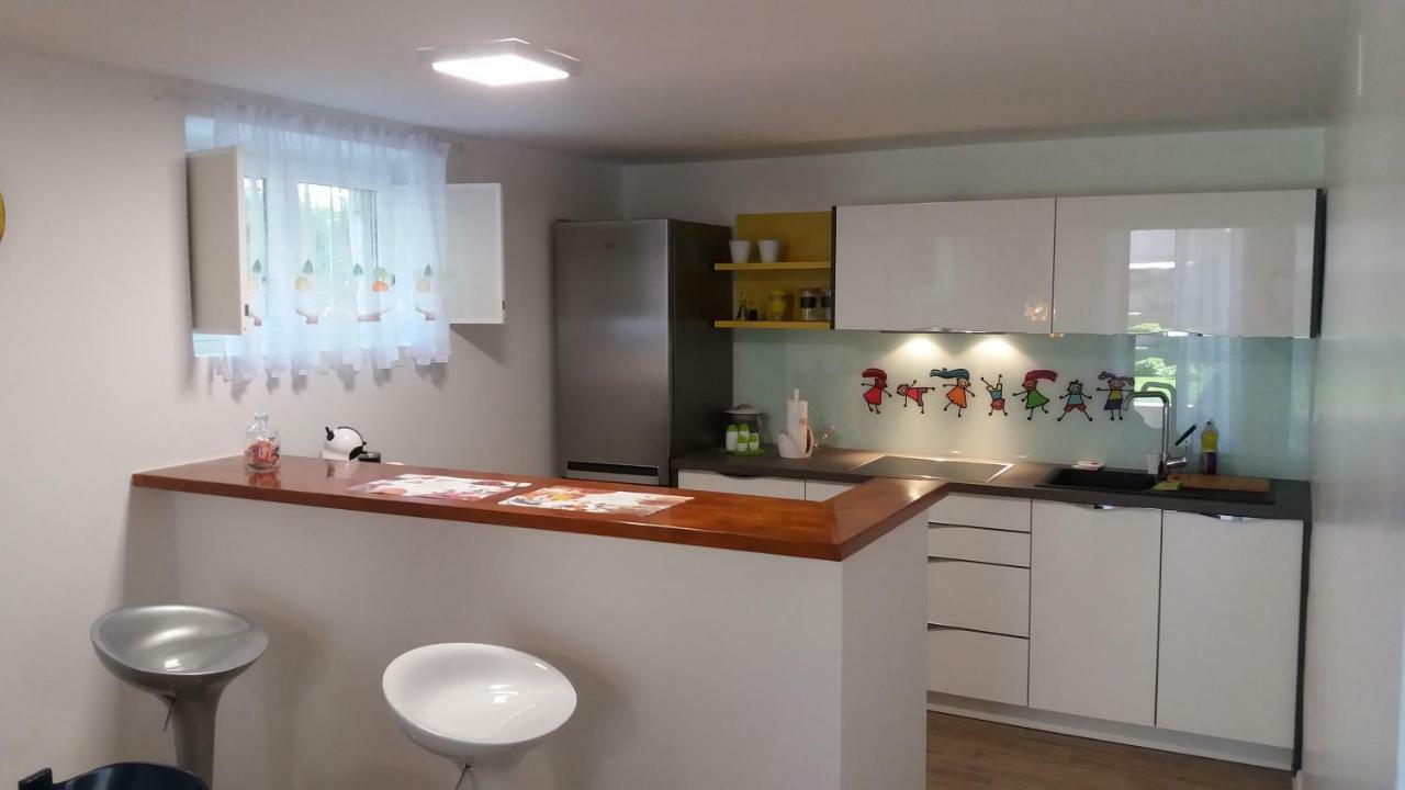 Garden Apartment Vanya スプリト エクステリア 写真