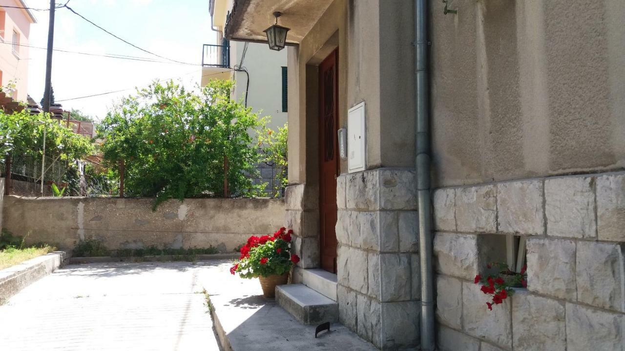 Garden Apartment Vanya スプリト エクステリア 写真